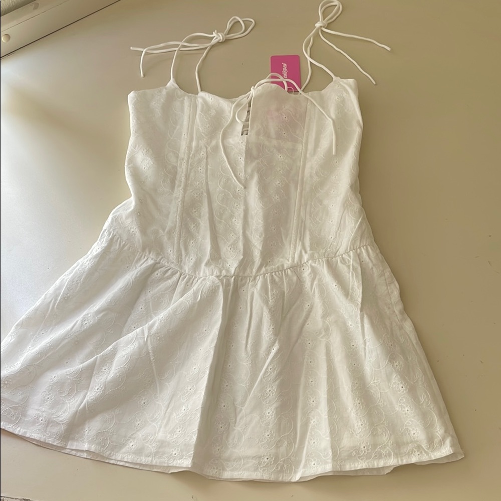 EDIKTED Kaira White Eyelet Mini Dress - Picture 3 of 9